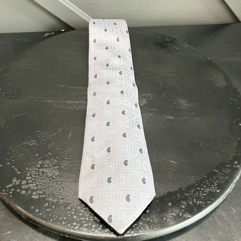 Givenchy Monsieur Silk Necktie Gray Paisley Medallion Geometric Luxury Vintage